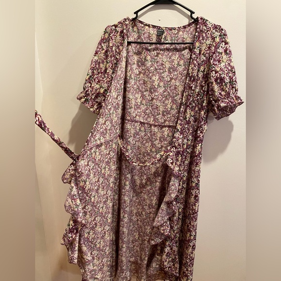 SHEIN, Sz Large, Purple, Floral Print Wrap Tie Side Dress - Picture 10 of 12